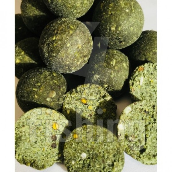 Kŕmne Boilies Garantbaits ECO Line - MUSTANG GREEN GARLIC 20mm 5kg