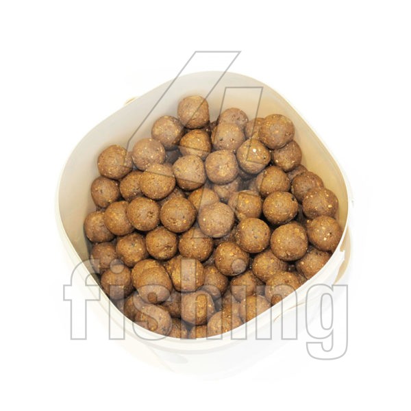 Boilies Pirko Baits Four Fish Mix - HALIBUT, CESNAK 20mm 2,5kg